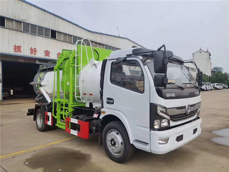 東風(fēng)7方餐廚垃圾車(chē)（圓罐）